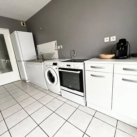 Apartment Agreable Proche Du Metro *